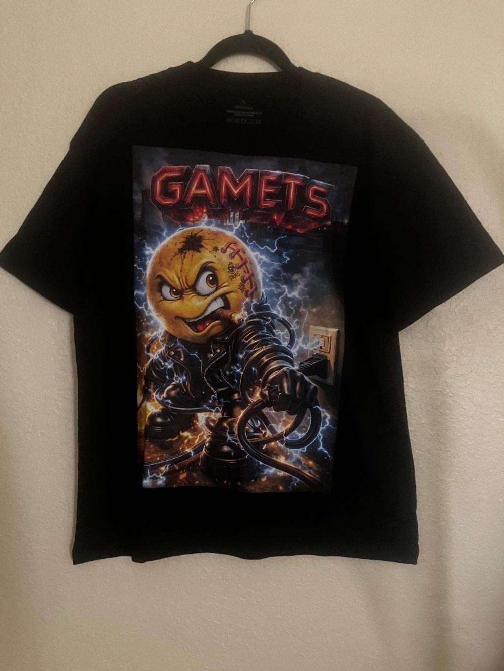 The Gamets T-Shirt Unique Graphic Design Size XL Black Unisex